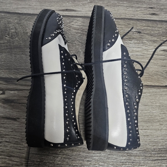 Michael Kors Black White Wingtip Oxfords Studded Party Menswear Moonwalk Theater - Picture 4 of 8